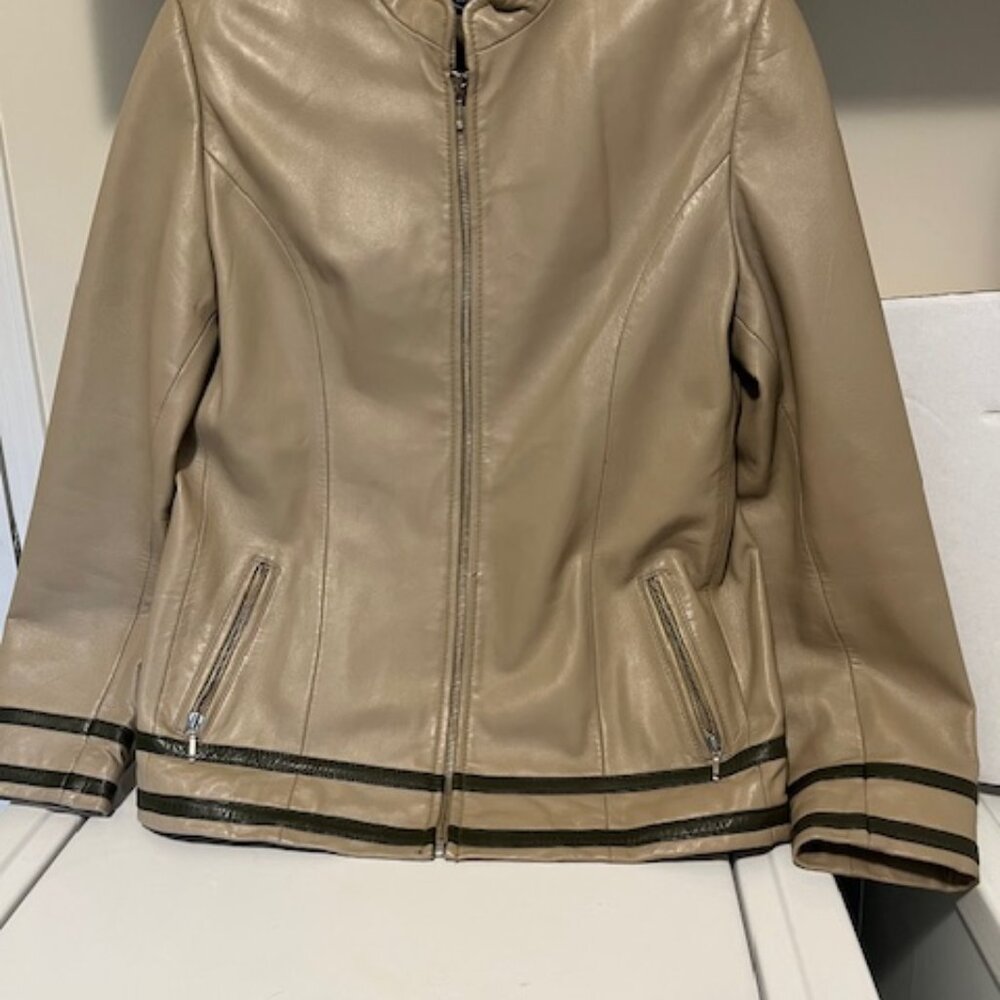 Guccini vintage leather jacket.